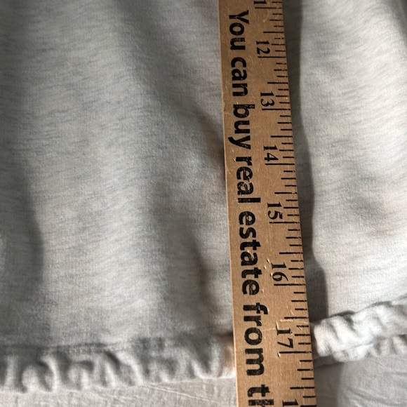 The Group Babatob cropped, hooded, soft, thick sweatshirt! Nice!! - Picture 12 of 12